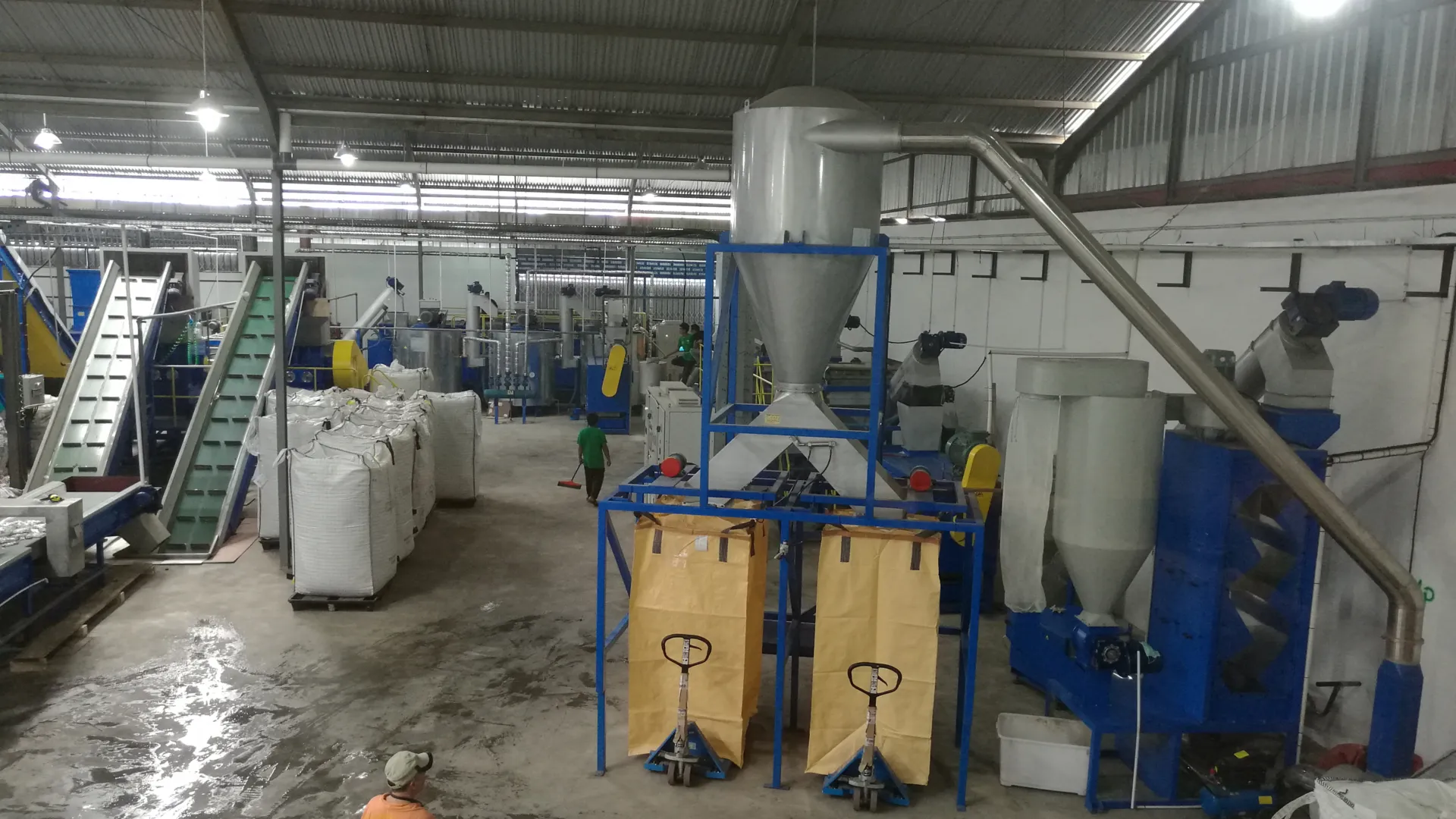 Industrial factory interior with 1000-1500 kg/h PET Bottle Washing Recycling Line